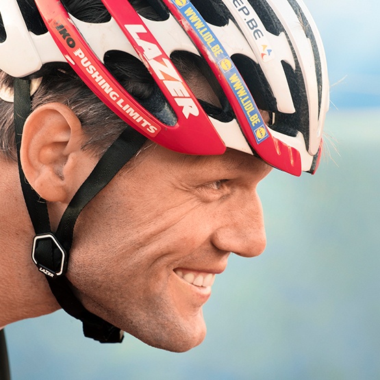 Reducing the risk of pressure injury with the right support surface